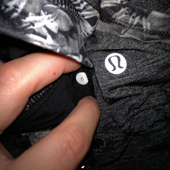Lululemon floral tank - Picture 3 of 4